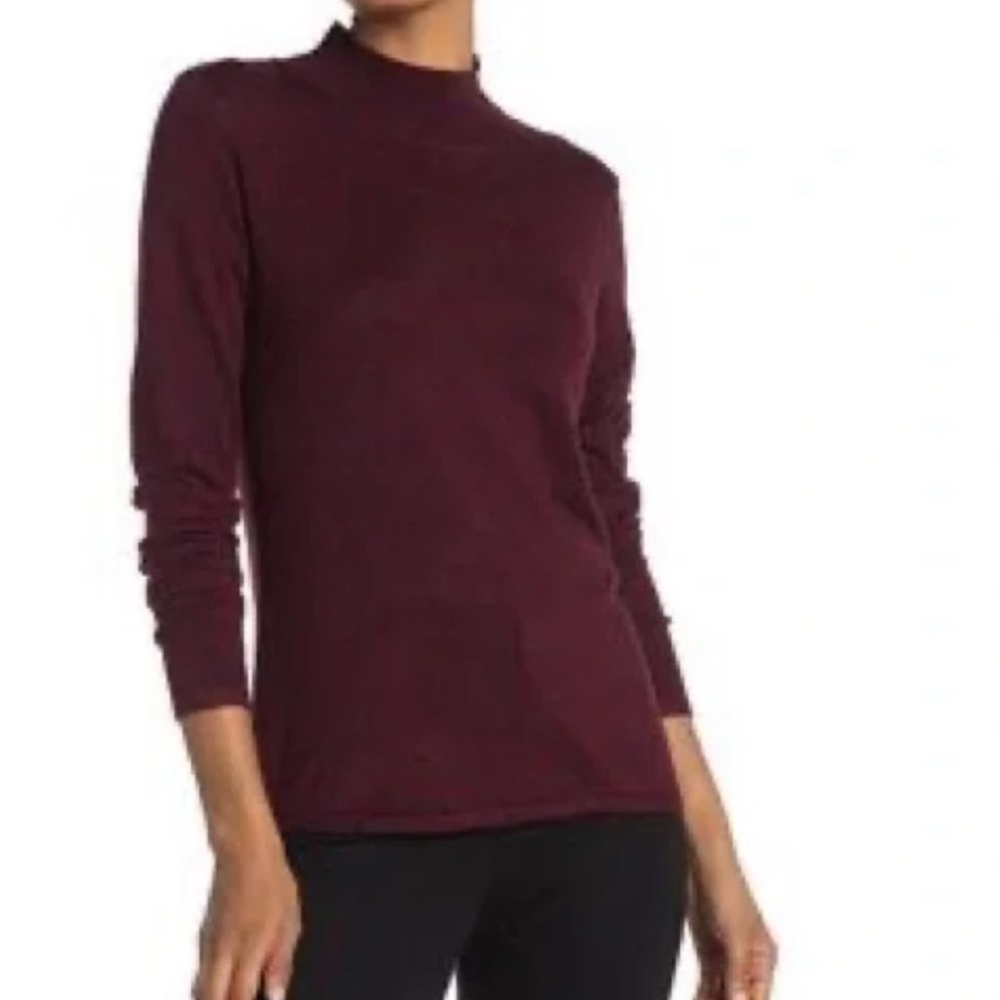 T Tahari burgundy mock neck soft long sleeve